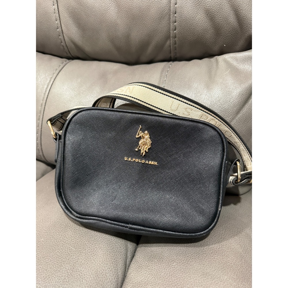 US Polo Assn Black Saffiano Crossbody Camera Bag Gold Logo Webbed Strap‎